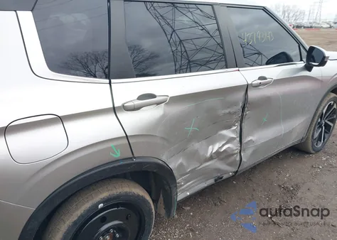 2023 Mitsubishi Outlander Ralliart S-Awc/Se 2.5 S-Awc/Se Black Edition S-Awc/Se Special Editiont S-Awc z USA, uszkodzony, nr VIN JA4J4UA81PZ017376